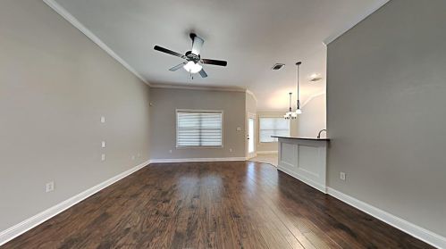205 Newcastle St, Waxahachie, TX 75165-5961