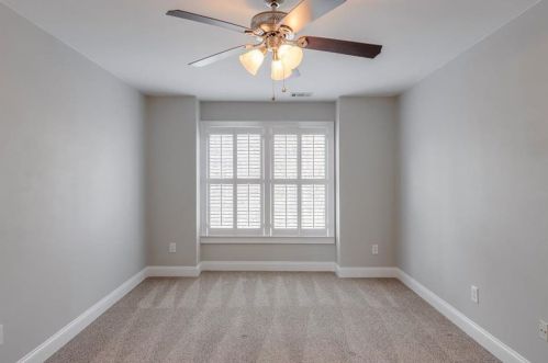 2611 Brookline Cir, Atlanta GA  30319-3686 exterior