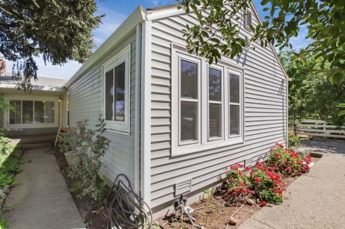 5672 Cherokee Rd, Stockton, CA 95215-1131