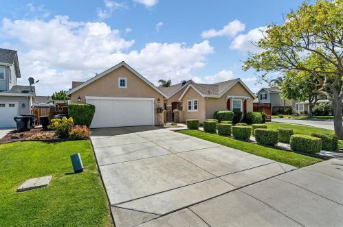 1636 Green Springs Ct, Tracy, CA 95377-5608