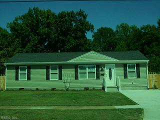 8168 Driftwood Dr, Norfolk, VA 23518-3045