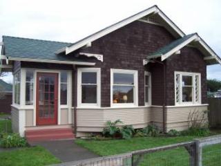 3461 Pine St, Eureka, CA 95503-5142
