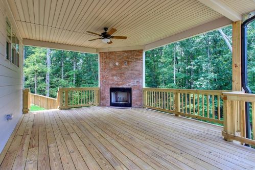 2003 Fontainbleau Dr, Conyers GA  30094-4804 exterior