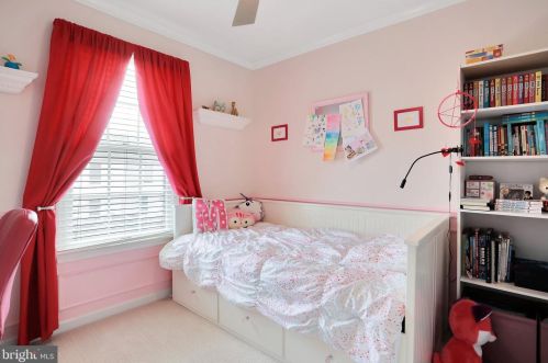 6 Spangler Ct, Graceham, MD 21788-1791