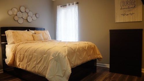 2246 Charleston Pointe, Atlanta GA  30316-3025 exterior
