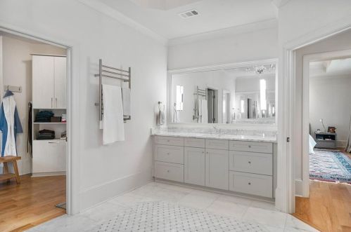 1116 Moores Mill Rd, Atlanta GA  30327-1634 exterior