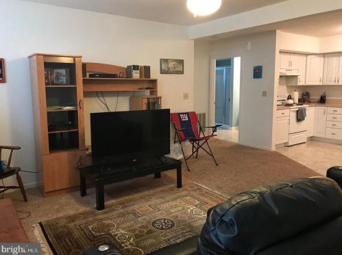 190 Walnut St, Hanover PA  17331-2553 exterior