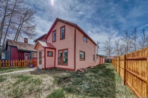 509 8th St, Leadville, CO 80461-3142