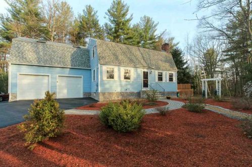 4 Hampshire Ln, Londonderry, NH 03053-3228