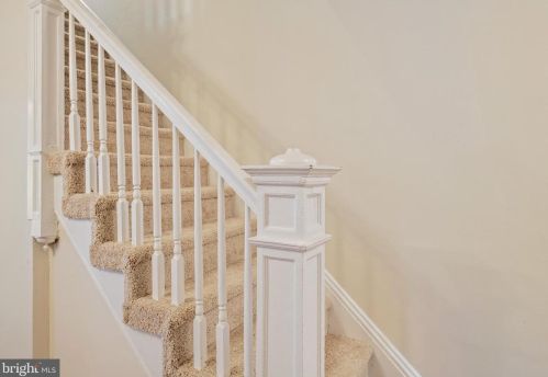 232 Walnut St, Lancaster PA  17602-2342 exterior