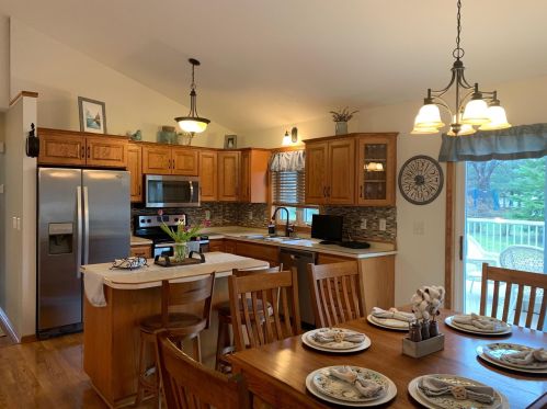 1101 Lochmist Ln, Alex, MN 56308-4984
