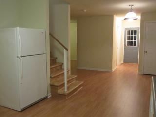 204 Jay St, Chapel Hill NC  27516-1649 exterior