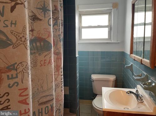 65 Race St, Trenton NJ 08638-4219 exterior