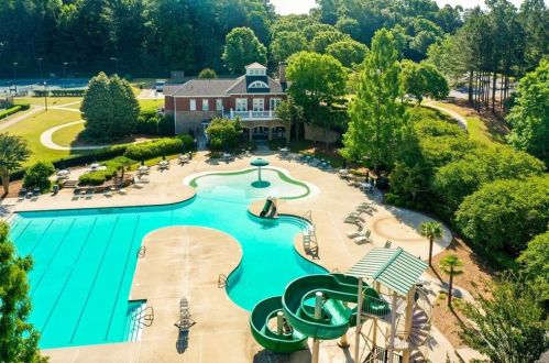 343 Vista Creek Dr, Stockbridge GA  30281-2092 exterior