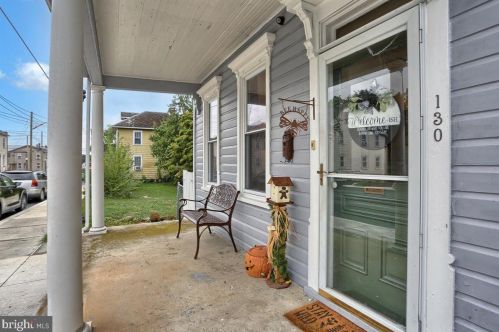 130 B St, Carlisle PA 17013-1907 exterior