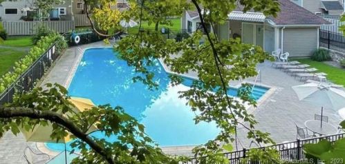 54 Sunrise Hill Rd, Norwalk CT  06851-2115 exterior