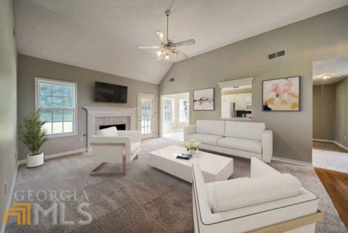 30 Creekside Trl, Porterdale, GA 30016-2546