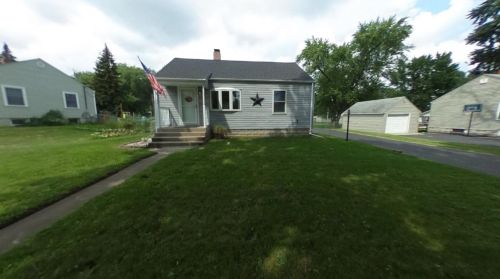 206 Maple St, Crown Point, IN 46307-2613
