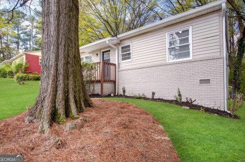 312 Fairburn Rd, Atlanta GA  30331-1616 exterior