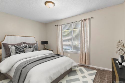 18985 Mercer Dr, Denver CO  80013-3672 exterior