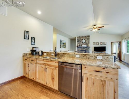 1171 Ptarmigan Dr, Woodland Park CO  80863-8005 exterior