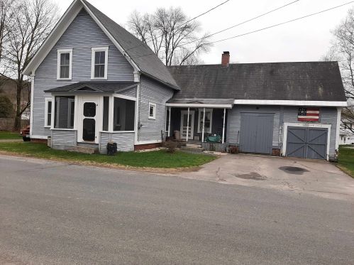 63 River St, Unity, NH 03773-1602