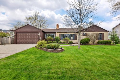 1779 Culver Ln, Glenview, IL 60025-5062