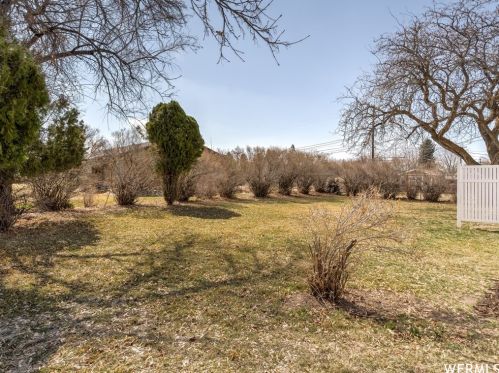 638 700, Perry UT 84302-1621 exterior