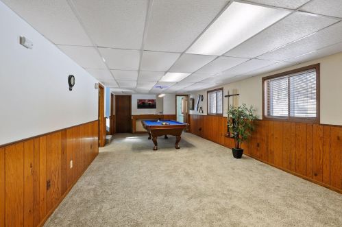 1377 County Road E, Saint Paul MN  55110-5231 exterior