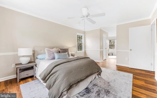 5006 Ten Mills Rd, Columbia MD 21044-1527 exterior