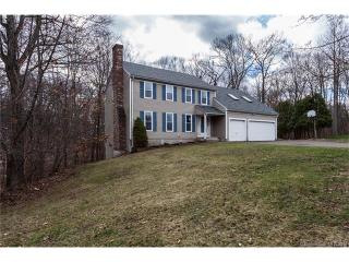 133 Sbona Dr, Middletown, CT 06457-1959