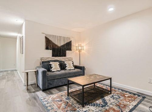 14951 Pensacola Pl, Denver CO  80239-6303 exterior