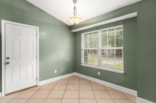 127 Robert Dr, Ladson SC  29456-4893 exterior