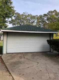 363 Mount St, Gary, IN 46406-1613