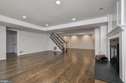 12811 Camellia Dr, Silver Spring MD 20906-3315 exterior