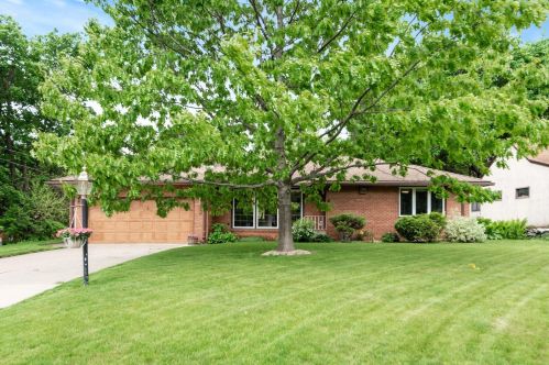 1941 Hamline Ave, Saint Paul MN  55113-5815 exterior