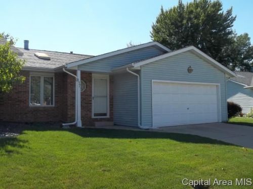 117 Calvin Ave, Springfield, IL 62704-6113