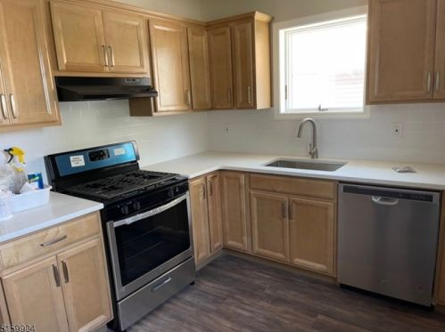 387 Berkeley Ave, Bloomfield NJ  07003-5001 exterior