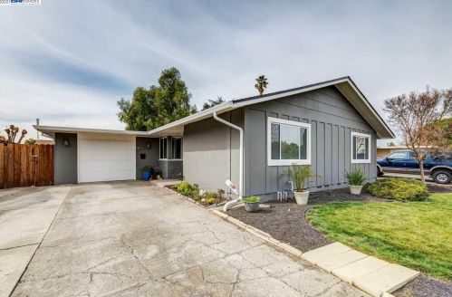 1190 Hibiscus Way, Livermore, CA 94551-1312