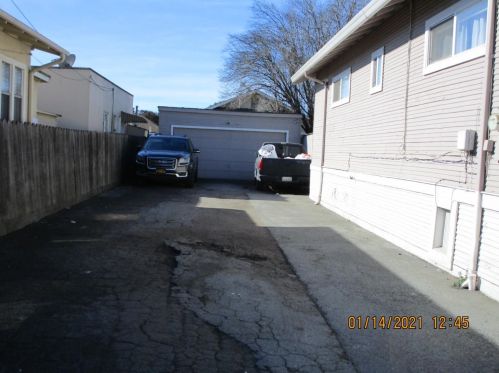 537 Lincoln St, Watsonville, CA 95076-4832