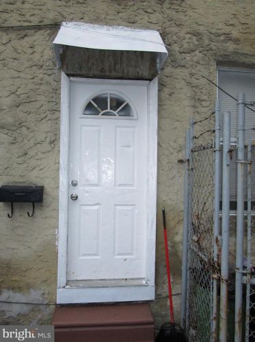 6036 Larchwood Ave, Philadelphia, PA 19143-1118