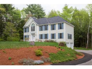 89 Hamilton Dr, Epping, NH 03042-1804