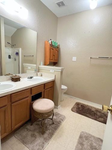 1065 Magnolia Ln, Cedar Hill TX 75104 exterior