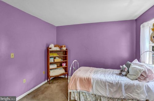 112 Orch Ln, Hanover PA 17331-5016 exterior