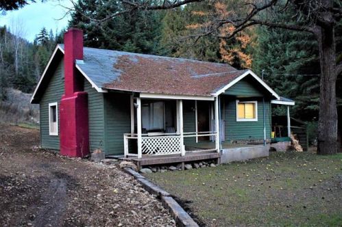 2237 Old River Rd, Enaville, ID 83839-9720