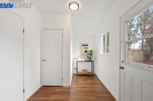 35 Baylor Ln, Concord CA  94523-1907 exterior