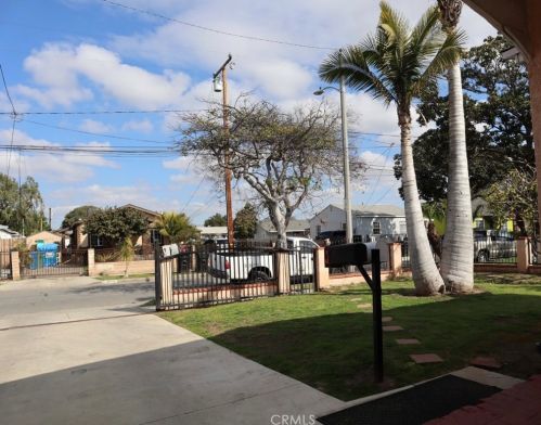 3856 111th Pl, Inglewood, CA 90303-2620