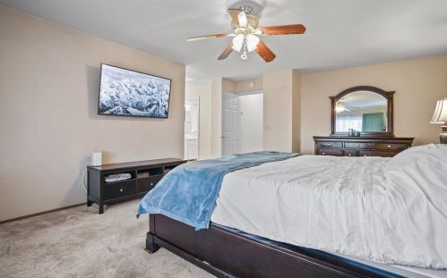 2024 Bailey Dr, Modesto CA  95355-9160 exterior