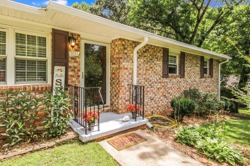 3151 Woods Ln, Marietta, GA 30060-6345