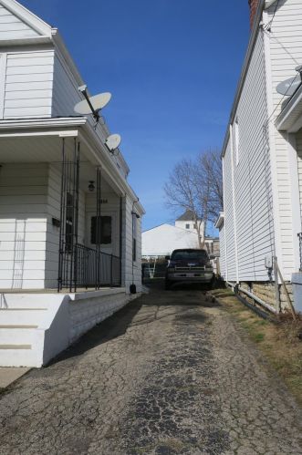 1944 Elm Ave, Cincinnati, OH 45212-2536
